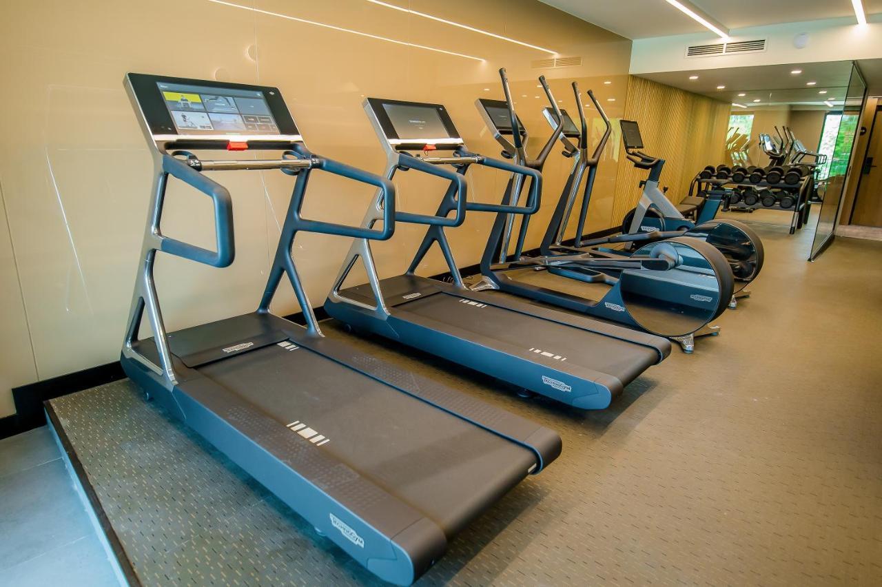 באלאטונפורד Lua Resort - Adults Only מראה חיצוני תמונה Treadmills