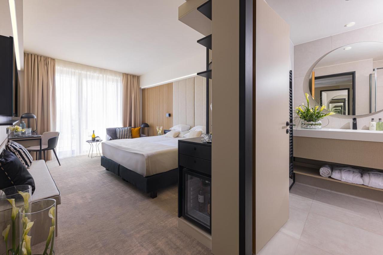 באלאטונפורד Lua Resort - Adults Only מראה חיצוני תמונה A room at the hotel