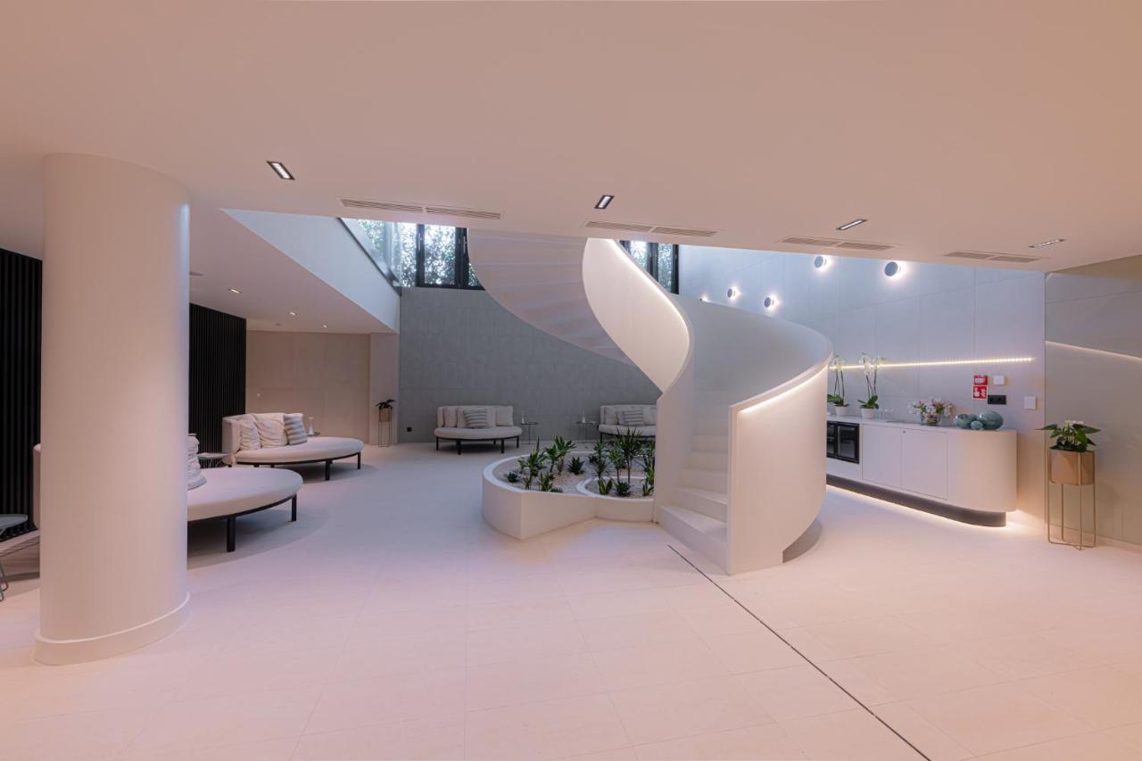 באלאטונפורד Lua Resort - Adults Only מראה חיצוני תמונה The interior of the new terminal