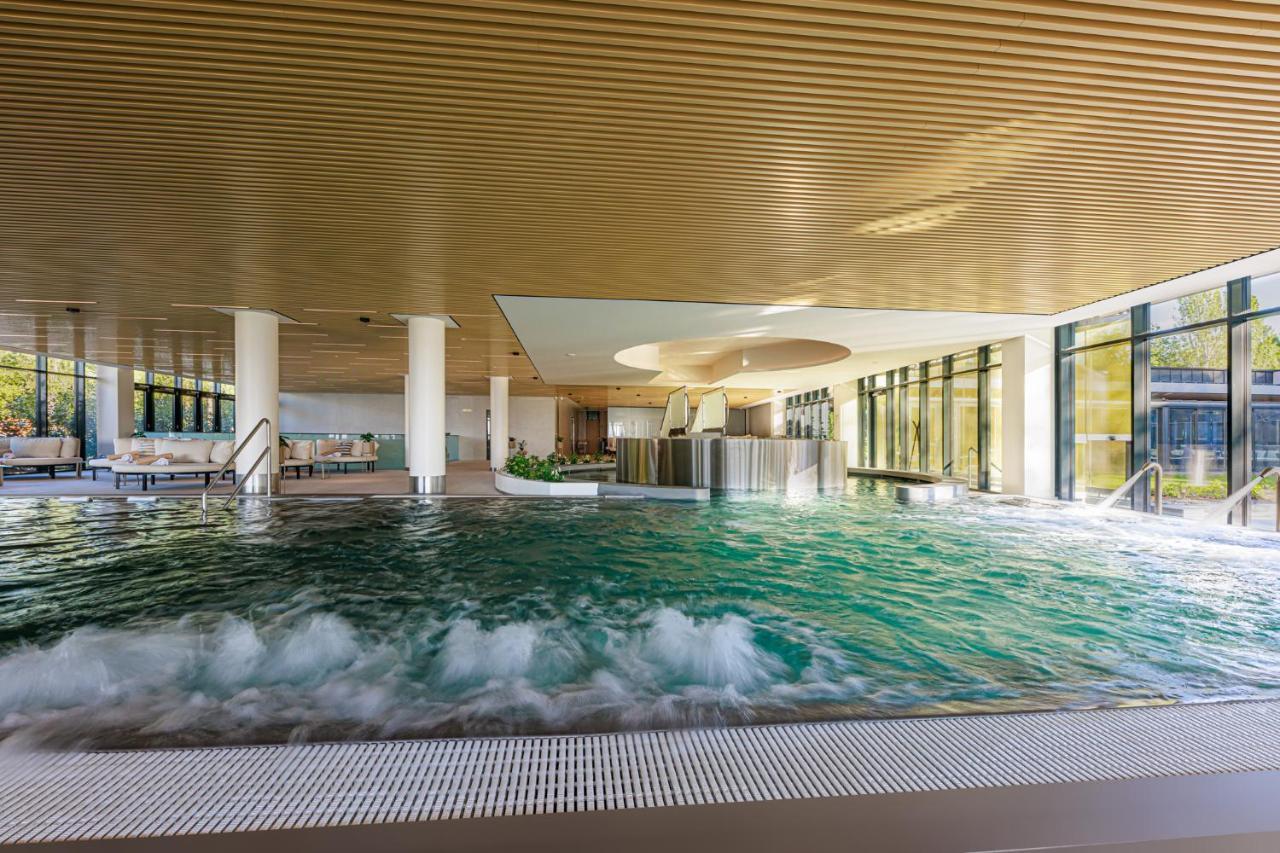באלאטונפורד Lua Resort - Adults Only מראה חיצוני תמונה The spa at the Hotel de la Paix